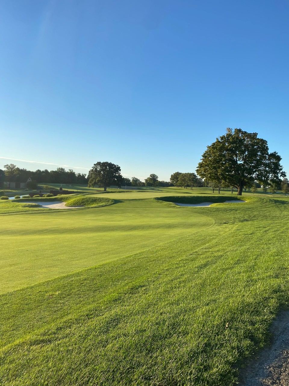 Hole 12 on the Dick Wilson-designed North Course at Wilmington Country Club, with bunkers framing the green